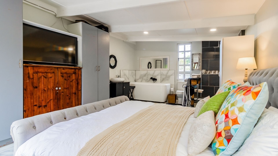 1 Bedroom Property for Sale in Kleinmond Western Cape